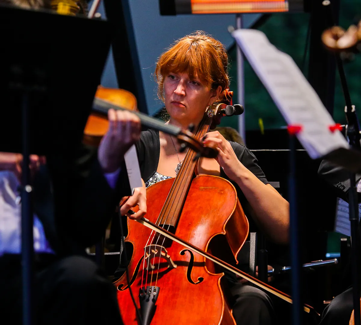 Афиша трансляции "Опера без границ" на Театральной площади