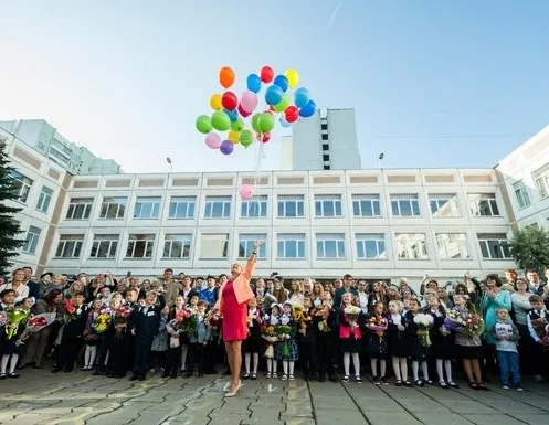 Афиша трансляции Как проходит День знаний во время пандемии коронавируса